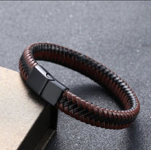 Load image into Gallery viewer, Urban Leather Bracelet