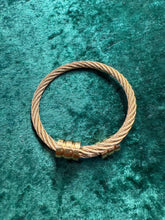Load image into Gallery viewer, Cable Expanding Bracelet Thick - Gold
