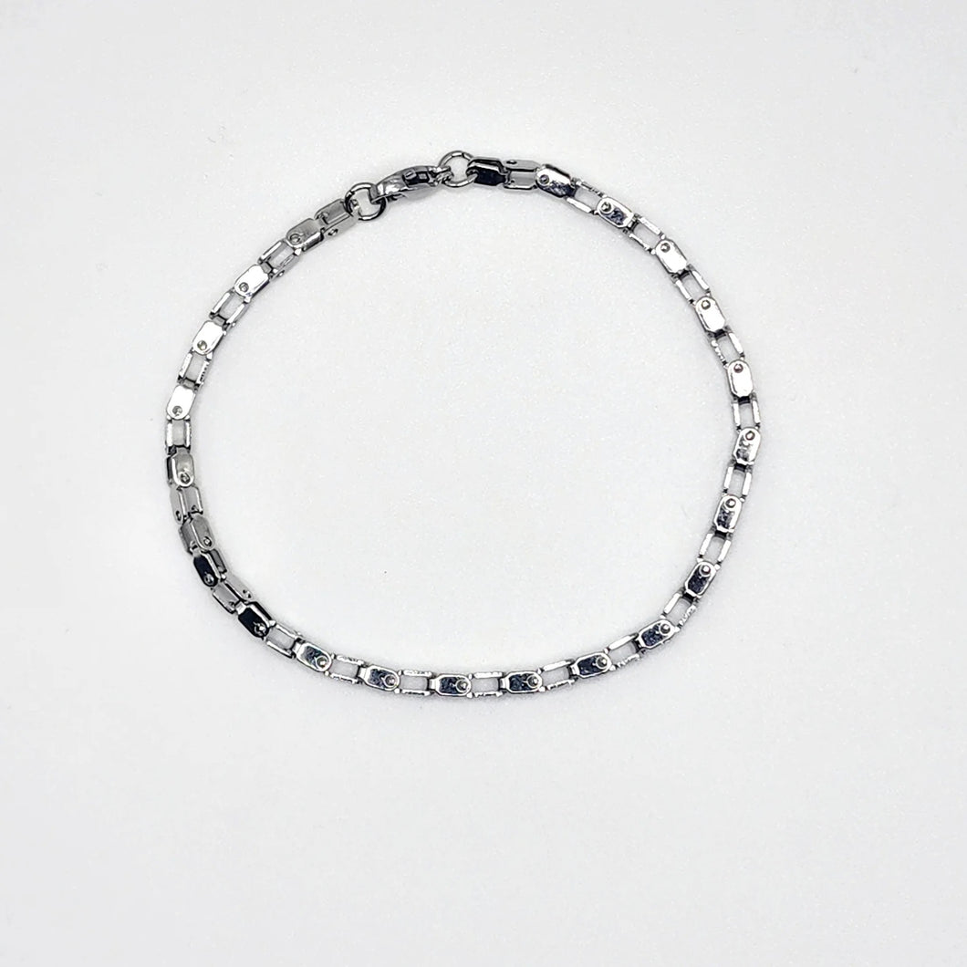 OCTAVE Tennis Bracelet