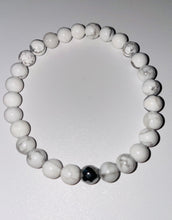 Load image into Gallery viewer, Mineral Stretch — Howlite
