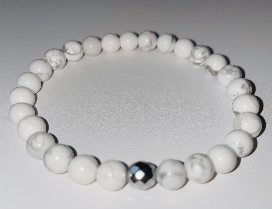 Mineral Stretch — Howlite